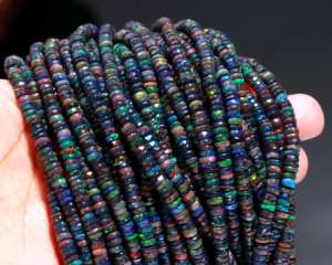 ลูกปัดโอปอลเจียระไนเหลี่ยมเพชรพลอยสีดำจากเอธิโอเปียธรรมชาติขนาด4-6มม. สำหรับทำเครื่องประดับสร้อยคอและสร้อยข้อมือของขวัญสำหรับผู้หญิง - Product Image 3