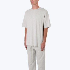 T-shirt en coton gris uni surdimensionné pour homme, manches courtes, col rond, coupe décontractée - Product Image 1