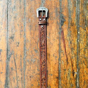 Cinturón Vaquero Punk Occidental de Cuero Importado de Grano Completo Hecho a Mano, 40 mm, con Diseño Floral Paisley, Hebilla de Aleación de Zinc Personalizada - Product Image 6