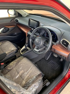 ซื้อ2022มือสอง Toyota Yaris CROSS HYBRID - Product Image 4