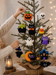 Ornement suspendu en feutre fait main, chat noir d'Halloween, pour décoration d'arbre effrayant - Jouets en feutre écologiques pour l'intérieur - Product Image 5