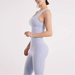 Venta al por mayor de calidad superior logotipo personalizado Streetwear mujeres verano sólido conjuntos sin mangas Crop Top de punto de dos piezas conjunto Sexy Club Floral - Product Image 4