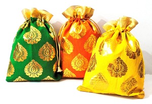 Sac Poitli de faveur de cadeau en gros, cadeau de pendaison de crémaillère de festival de mariage indien, pochette cadeau Haldi Mehendi Sangeet Lohri Eid - Product Image 3