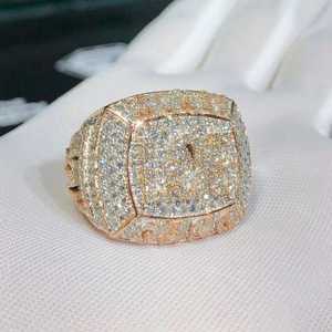 Anillo de lujo con diamante moissanita VVS de forma cuadrada, plata de ley 925, para uso diario, unisex. - Product Image 1