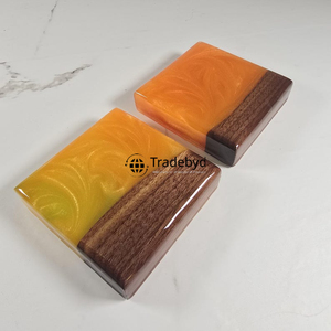 Juego de Posavasos de Resina de Lujo Hechos a Mano, 4x4 Pulgadas, Calidad Premium, Colores Personalizables para Hogar, Bar y Bodas, Tradebyd - Product Image 3