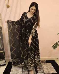 ชุดปาร์ตี้สวมใส่กับงานปัก - Product Image 2