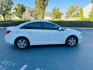 Autos usados en buen estado en venta, Chevrolet Cruze Limited 1LT Auto 2016, Sedán de 4 puertas con 1SD - Product Image 6