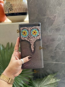 กระเป๋าสตางค์ทรงยาวมีสไตล์สำหรับผู้ชายพิมพ์ลายสัตว์ใช้งานง่ายมีคุณสมบัติ RFID มีช่องใส่เงินสดด้านในทำจากไนลอนของขวัญสำหรับเขา - Product Image 4