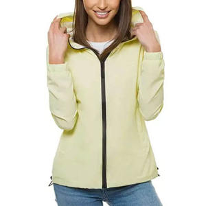 2025 nouveau logo personnalisé en gros respirant Softshell vestes de pluie pour chutes de neige imperméable vents topper vestes de randonnée pour les femmes - Product Image 3