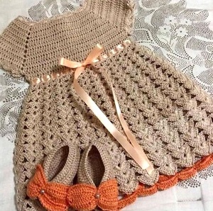 Conjunto de Vestido de Ganchillo para Mujer al por Mayor, Vestido de Algodón Tejido Liso para Primavera, Atuendo Hecho a Mano para Recién Nacidos y Niños Pequeños de Boutique - Product Image 1