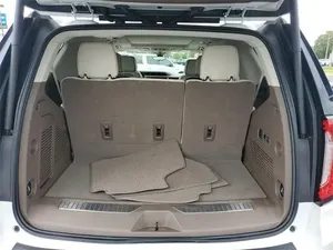 2022 GMC Yukón Denali - Product Image 3