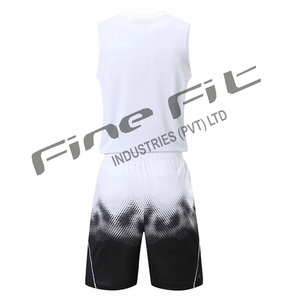 Uniforme de baloncesto de ajuste personalizado de calidad profesional con personalización del logotipo del equipo hecho por la fábrica de fabricación de ropa deportiva - Product Image 3