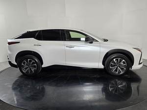 Lexus RZ 450e Premium AWD 2024 Usado - Listo para Enviar - Product Image 6