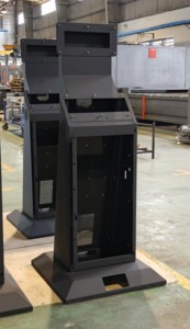 Gabinete de quiosco de acero con recubrimiento en polvo OEM, caja de información de aplicación de terminales para interiores y exteriores por Fabricación de chapa metálica - Product Image 2