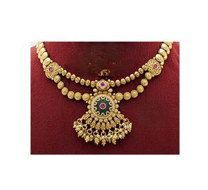 Elegante Juego de Collar de Doble Capa con Acabado Dorado de Primera Calidad con Aretes para Bodas, Colección para Mujer - Product Image 3