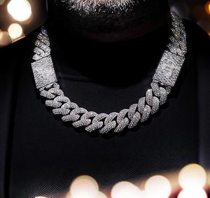 Cadena Cubana Magnífica con Moissanita de 18 mm, Chapada en Rodio, Brazalete de Plata de Ley de 50 Quilates para Regalos de Fiesta - Product Image 3