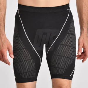 กางเกงขาสั้นรัดรูปสำหรับผู้ชาย ผ้าระบายความชื้น เหมาะสำหรับออกกำลังกายและวิ่ง - Product Image 3