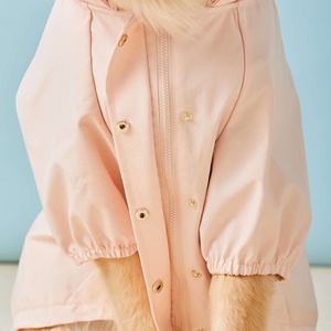 Chaqueta Impermeable Ligera <span class=keywords><strong>para</strong></span> Mascotas con Forro a Rayas Personalizado, <span class=keywords><strong>Chubasquero</strong></span> <span class=keywords><strong>para</strong></span> Perros con Orificio <span class=keywords><strong>para</strong></span> Arnés, Capucha Ajustable, Ropa de Lluvia <span class=keywords><strong>para</strong></span> Todos los Perros - Product Image 4