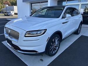 Lincoln Nautilus Reserve AWD 2021, transmission intégrale, moteur essence 2L I-4, boîte automatique, SUV/Crossover luxueux - Product Image 4