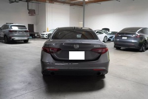 USADO LHD/RHD 2022 ALFA ROMEO GIULIA TI RWD - Product Image 2