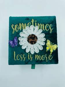 Boîte de rangement à bijoux portable haut de gamme, personnalisable en couleur, en tissu de coton brodé à la main, pour colliers et boucles d'oreilles - Product Image 2