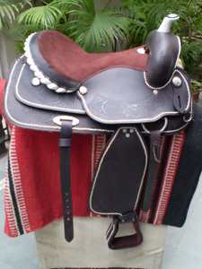 Selle intelligente Western Leather sans arbre Selle de style anglais la plus vendue avec siège souple et conception d'outillage manuel - Product Image 6