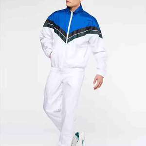 Chándal con logotipo personalizado de dos piezas de felpa francesa, conjunto de pantalones de chándal apilados acampanados y Sudadera con capucha, conjunto de chándales para hombre - Product Image 1