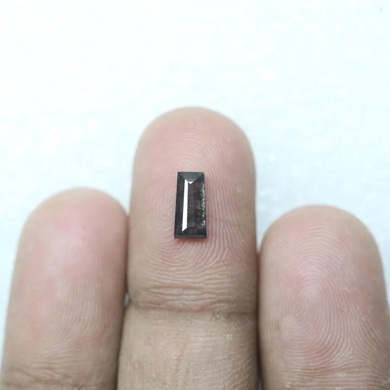 เกลือและพริกไทยเทา