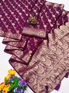 Sari de Seda Georgette Suave para Mujer con Leheriya y Borde Tejido con Hilo Dorado, Pallu Rico, Hecho en India - Product Image 4