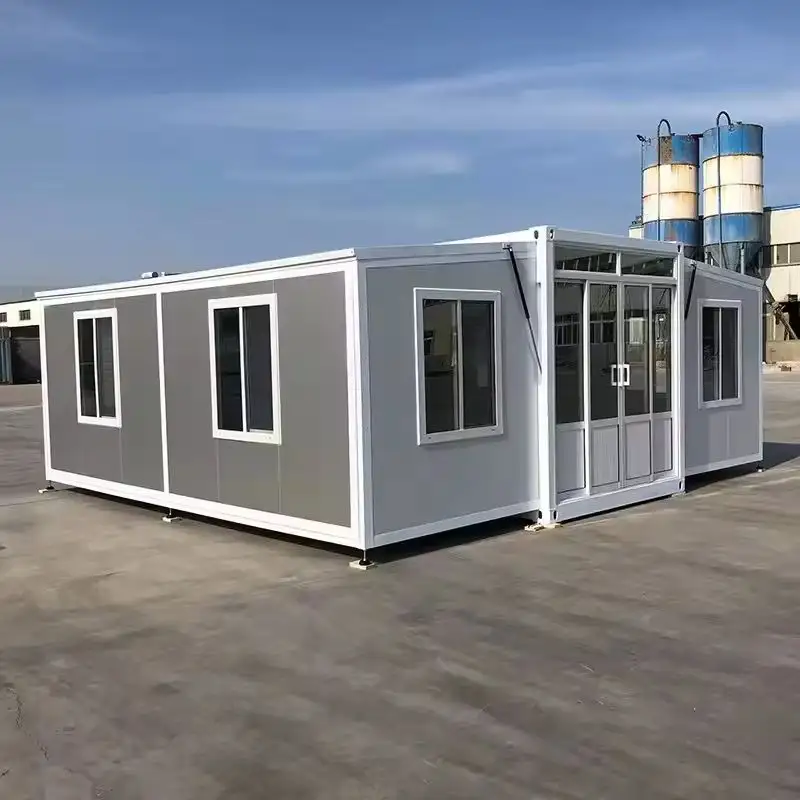 Conteneur préfabriqué imperméable de 40 pieds et 20 pieds Maison extensible Maison préfabriquée isolée et pliable Maison préfabriquée de 2 3 4 5 chambres à coucher avec salle de bain