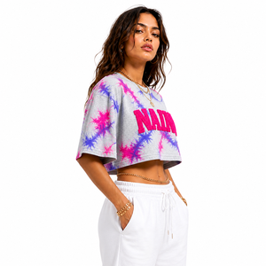 Camiseta Corta Oversize Personalizada para Mujer con Bordado Chenille, Ajuste Holgado, Estilo Urbano, Fabricante Mayorista - Product Image 5
