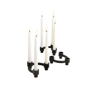 Portavelas de aluminio de base redonda del fabricante OEM, construcción estable, detalles sutiles para fiestas navideñas, material de metal de hierro - Product Image 3