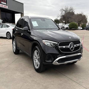 Mercedes-Benz GLC 2023 en Perfectas Condiciones - Product Image 1