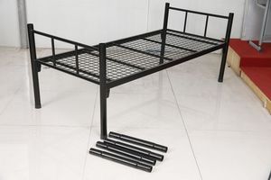 Cama litera doble de metal con escalera y barandillas de seguridad, estructura de acero resistente para niños/adultos/hostales - Product Image 3