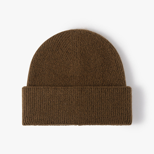 Gorro de punto de invierno con puños personalizado de acrílico 100% al por mayor con lazos para mujeres y hombres, ropa de playa con etiqueta tejida para mantener el calor - Product Image 4