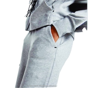 Sudadera con Capucha Extra Grande para Mujer, Otoño 2023, Tejido de Forro Polar Transpirable y Resistente al Viento, Ropa Deportiva Personalizable con Características Ecológicas - Product Image 4