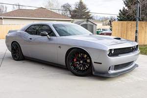 Dodge Challenger SRT Hellcat 2016 Usado, ~35100 Millas, 707 HP, Motor V8 Supercargado, Múltiples Modificaciones - Product Image 3