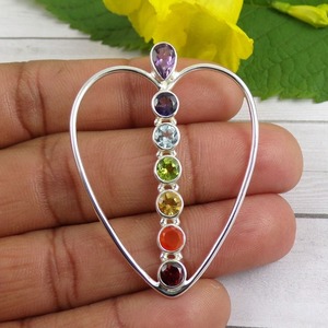 Vente en gros de pendentifs en argent sterling massif 925 pierres précieuses de couleur naturelle faite à la main bijoux en argent pendentif à breloque en argent massif - Product Image 4