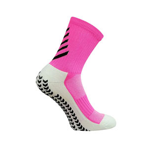 Chaussettes de sport pour hommes fabriquées au Pakistan avec grip pour le basketball, l'exercice et la course à pied – En vente - Product Image 6