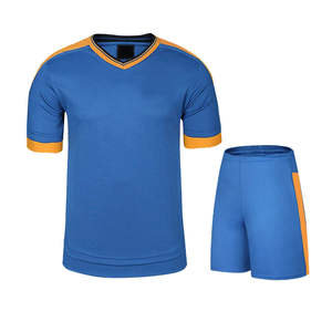 Ensemble d'uniformes de volley-ball personnalisés Uniforme 100% polyester Confortable et adapté à l'uniforme à séchage rapide et anti-réaction - Product Image 6