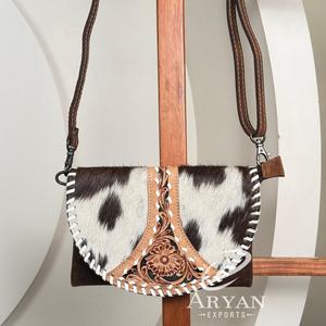 2025 plus récent gros mode dames petit cuir repoussé à la main élégant épaule et sac à bandoulière cheveux sur sacs à main en cuir de vachette - Product Image 1