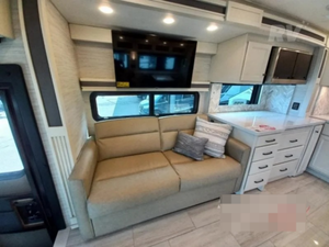 NUEVO Autocaravana T-I-F-F-I-N RV A-L-L-E--G-R-O BAY 38AB 2026 DISPONIBLE PARA LA VENTA - Product Image 5