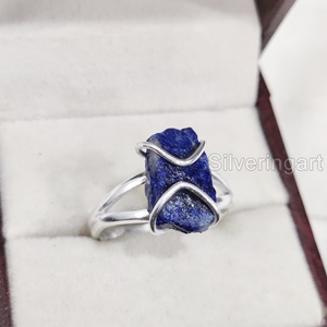 Bague pour femme en pierre brute, Lapis Lazuli naturel, avec fil de pierres, design créateur, pour mariage et Noël, en argent sterling 925 - Product Image 3
