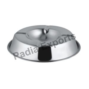 Lightweight & Rust-Resistant Stainless Steel Silver Classic Design <b>Portable</b> Round Smoking <b>Ashtray</b> - Product Image 1