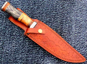 COUTEAU DE CHASSE BOWIE EN ACIER DAMAS FAIT MAIN SUR MESURE AVEC GAINE EN CUIR couteaux de camping en plein air - Product Image 5