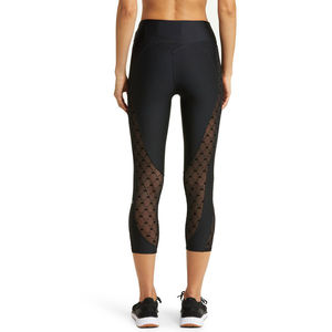 กางเกงเลกกิ้งผ้าฝ้ายออร์แกนิคสำหรับผู้หญิง ผลิตจากผ้าคุณภาพสูงที่ยั่งยืน เหมาะสำหรับโยคะและชุดออกกำลังกาย มีจำหน่ายในราคาขายส่ง - Product Image 4