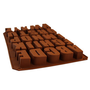 26 Grands Moules en Silicone Écologiques Faits Main pour la Pâtisserie et les Gâteaux, Moules à Glaçons et à Lettres - Product Image 4