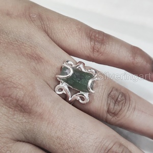 Bague pour femme en pierre brute, Tanzanite naturelle, bijou de Noël de décembre, bague hippie en fil, bijoux en argent sterling 925 - Product Image 4