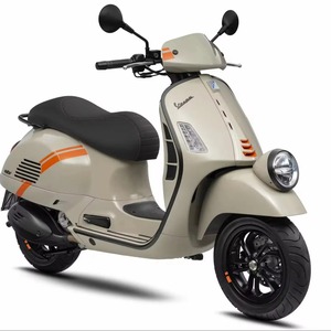 Nuova <span class=keywords><strong>Vespa</strong></span> <span class=keywords><strong>GTV</strong></span> 300 Originale in Vendita - Product Image 2