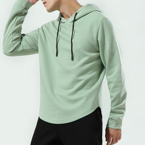 Sudadera con capucha impresa digital de invierno en relieve para hombre con logotipo personalizado OEM - Product Image 5